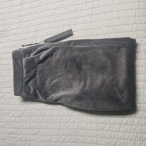 House of Harlow 1960 Velour Pants